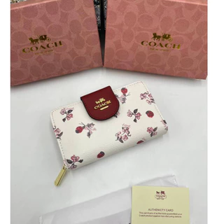 💁🏻‍♀️ กระเป๋าสตางค์ใบกลางสำหรับผู้หญิงขนาด 6 นิ้วใบกลาง 2 พับพร้อมจัดส่ง 🛍