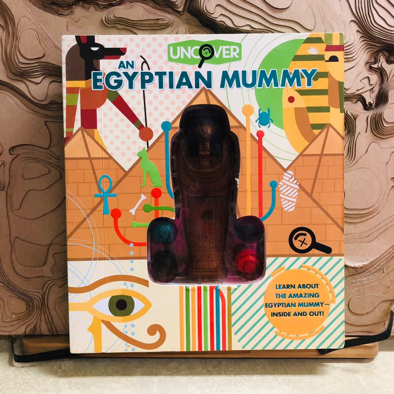 *6 ΑΝ EGYPTIAN MUMMY