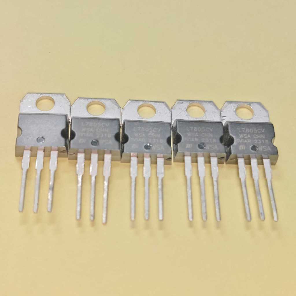 Voltage Regulator Transistor  L7805CV 1 ชิ้น