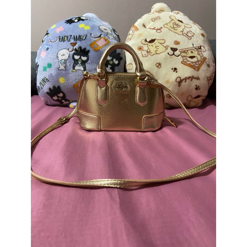 👜✨ [ของแท้💯] กระเป๋า LYN รุ่น Isabella Micro Sparkle ทรงโดมมินิ | สีทองวิ้งค์ สุดน่ารัก! ✨👜