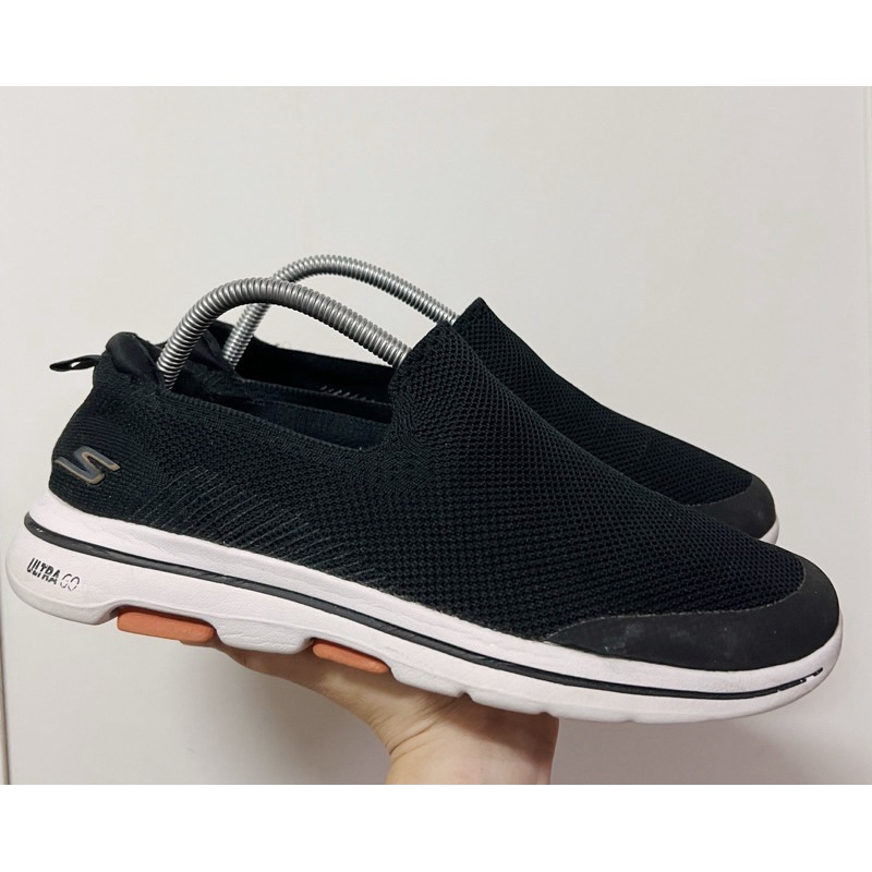 Skechers Slip-On UltraGO SizeEUR42 ยาว 27cm. รองเท้ามือสอง แบรนด์แท้