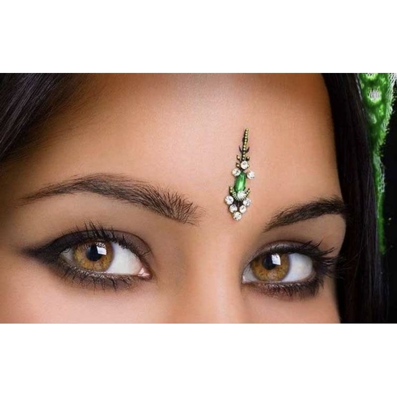 สติ๊กเกอร์ Bindi สีสันสดใสสำหรับแฟชั่นอินเดียพร้อมผ้าซารี เลเฮงกา และชุดไทยBindi colorful stickers for indian fashion1pc