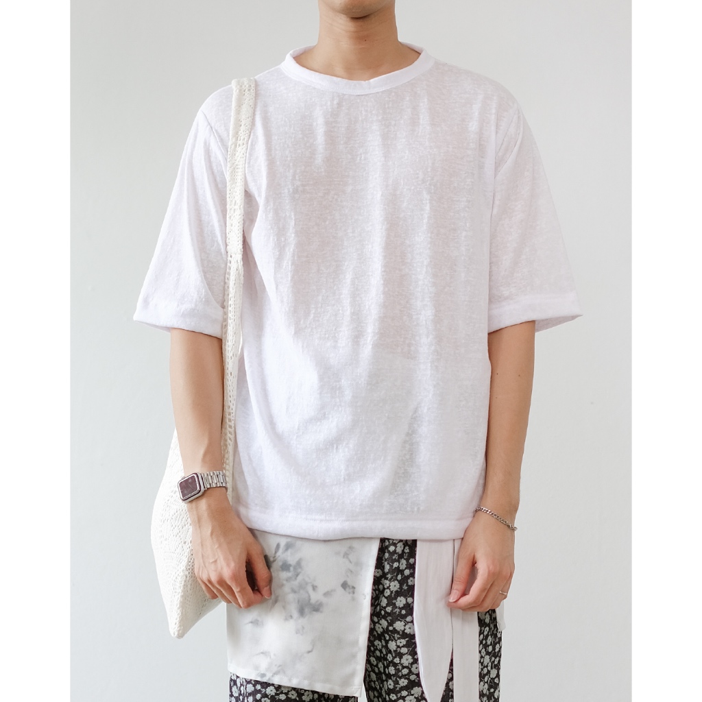 Linen Blend Easy T in White | เสื้อยืดแขนสั้น ผ้ายืดลินินผสม เนื้อผ้าโปร่งแสง สีขาว