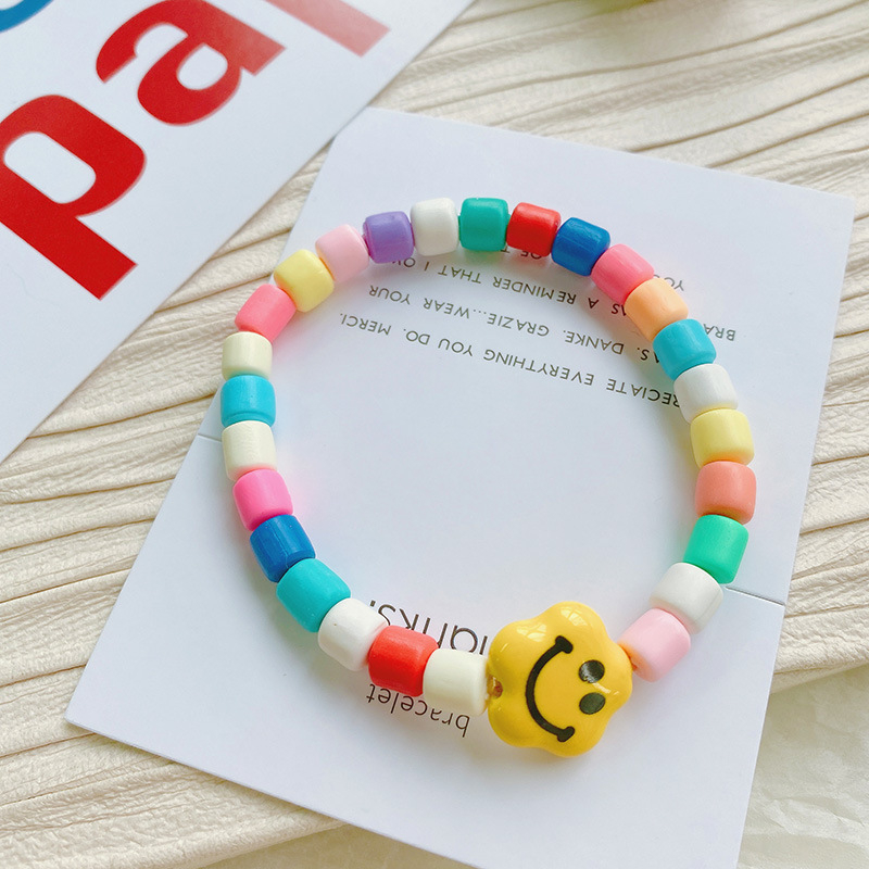 ร้านไทย พร้อมส่ง! สร้อยข้อมือแฟชั่น ลายดอกเดซี่ สร้อยข้อมือลูกปัด สร้อยลูกปัด กำไลลูกปัด กำไรข้อมือ กำไลดอกเดซี่