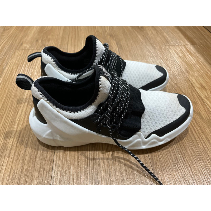 รองเท้า Skechers DLT-A Air-cooled Memory Foam รองเท้าเพื่อสุขภาพ