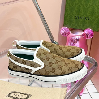 New Arrivals Gucci Tennis 1977 Sneakers  Size 40-45 มาพร้อมกล่องอุปกรณ์ตามรูป ถ่ายรูปจากสินค้าจริง