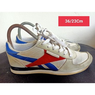 Reebok Size 36 ยาว 23 Cm  รองเท้ามือสอง  ผู้หญิง เท้าเล็ก  หนัง แฟชั่น ลำลอง ทำงาน