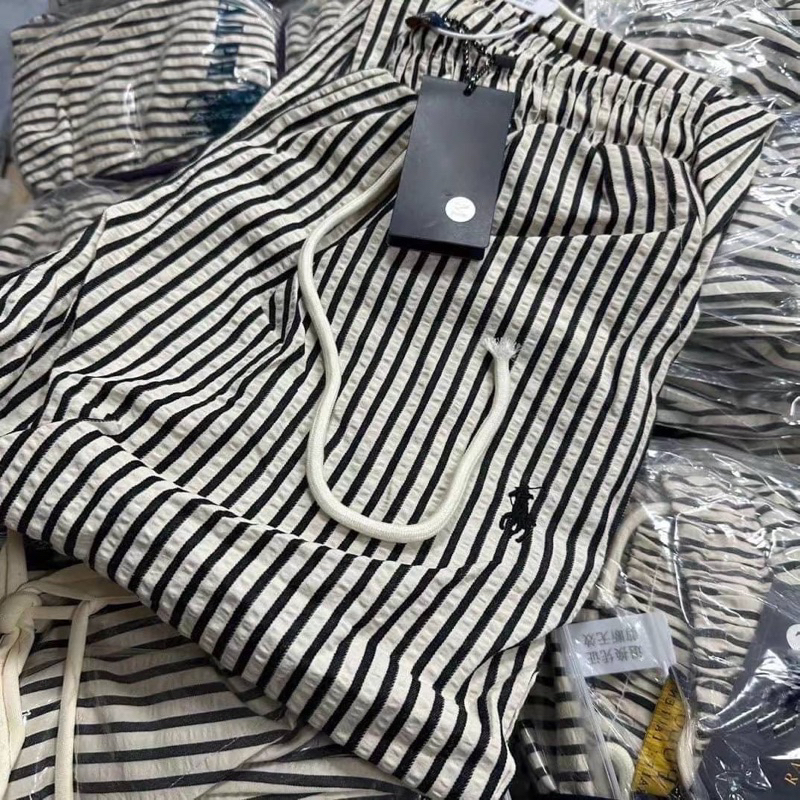 กางเกงขายาว polo พร้อมส่งในไทย ไม่ส่งรวมกับสินค้าชิ้นอื่น=แยกบิล/ถามแม่ค้าก่อน