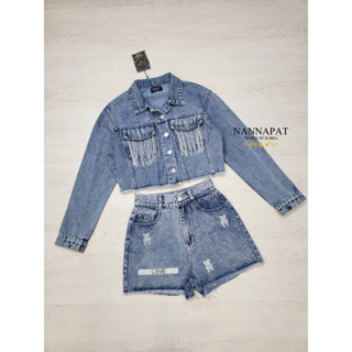 🩷 ป้าย NANNAPAT 🩵 XL 🌻 Set 2 ชิ้น สวย เก๋ไก๋ดูดี งานพรีเมี่ยม ผ้ายีนส์อย่างดี เสื้อกระดุมหน้า กระเป๋าแต่งอะไหล่เพชร