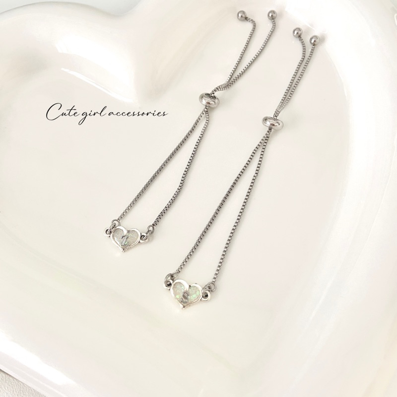 SJ036 สร้อยข้อมือสแตนเลส จี้หัวใจ เส้นเล็กมินิมอล 🤍(📍สำคัญมาก‼️ รบกวนแจ้งสีพื้นหลัง+อักษร A-Z 1 ตัว ในแชทนะคะ)