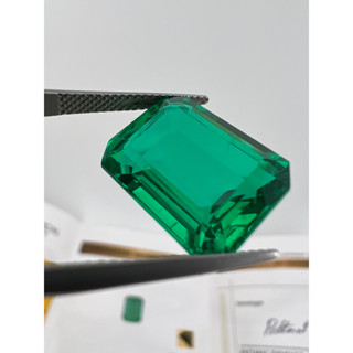 Biron Emerald certified 11.83 carats columbian color