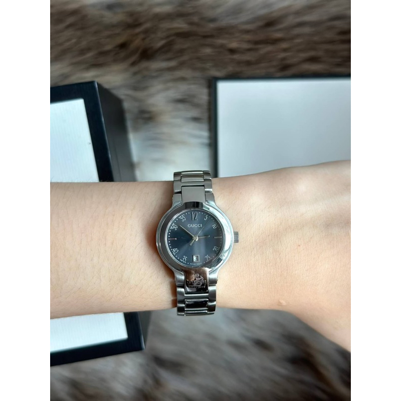 ⌚️Gucci 8900L Grey Dial Date Lady'size