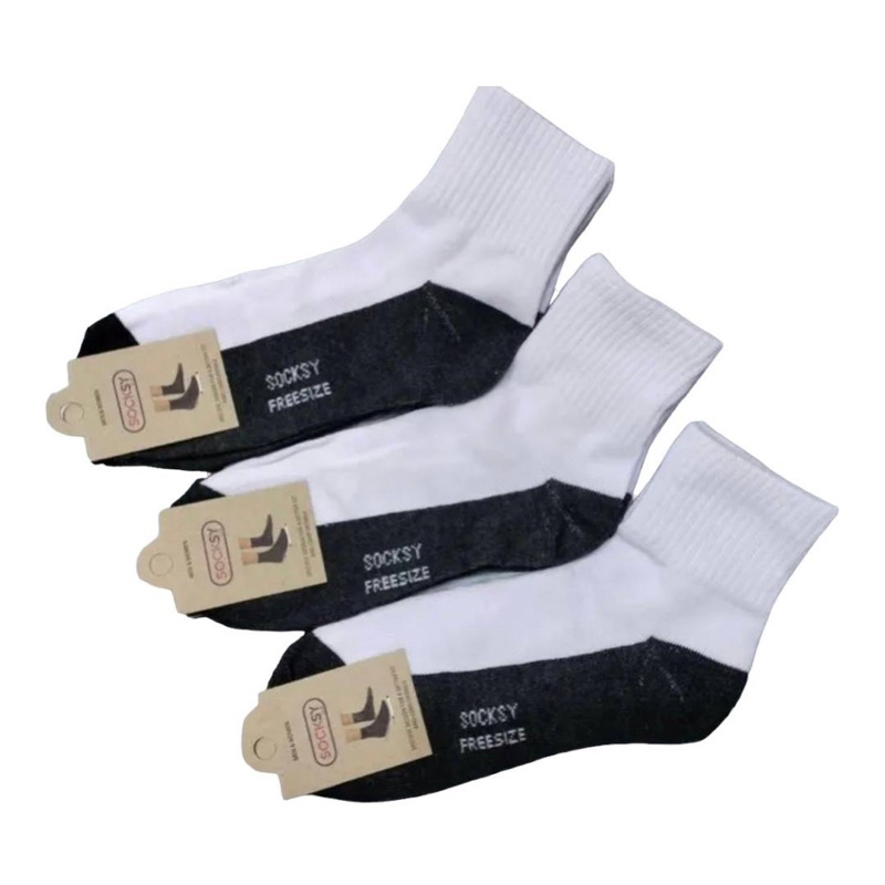ถุงเท้า socksy  ข้อสูงสีขาวพื้นดำ ฟรีไซส์ 1 แพ็คมี 12 คู่
