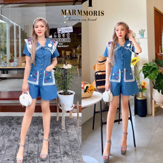 ❌พร้อมส่งS-3XL❌ป้าย Marmoris จั้มสูทยีนส์ขาสั้น คอปกปักดอก3Dอลังๆผูกโบว์ กระดุมหน้า แต่งกระเป๋า2ข้าง น่ารักมาก งานกระแส