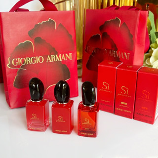 Giorgio Armani Perfume Miniature : SI Passione Collection ( 7 ml x 3 )