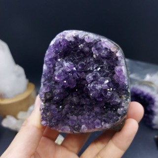 ผลึกอเมทิ​สต์​ธรรมชาติ Amethyste