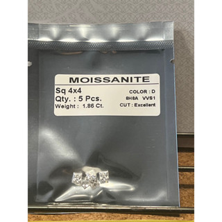 GRA Moissanite  Square 4x4mm 1.86 carats Total 5 pieces