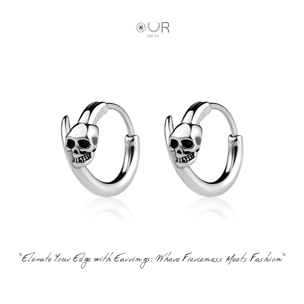 Our XX Skull Loop ต่างหูเจาะไทเทเนียม เกรดเครื่องมือแพทย์ (P147)