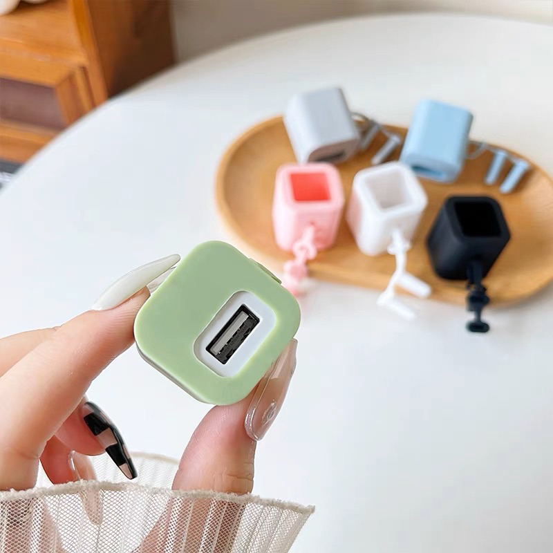เคสซิลิโคนหัวชาร์จสำหรับ ไอโฟน 5W หุ้มปลั๊ก เคสสายชาร์จ