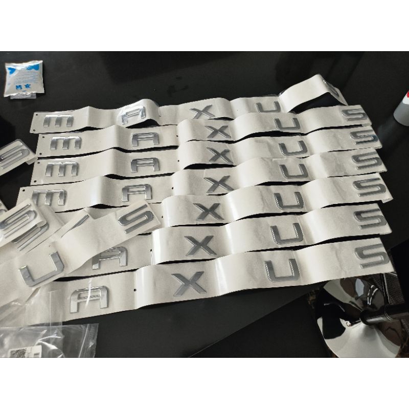 โลโก้ MAXUS 9 แท้ ขนาดใหญ่ สินค้าสต๊อกไทยพร้อมส่ง MG Maxus9