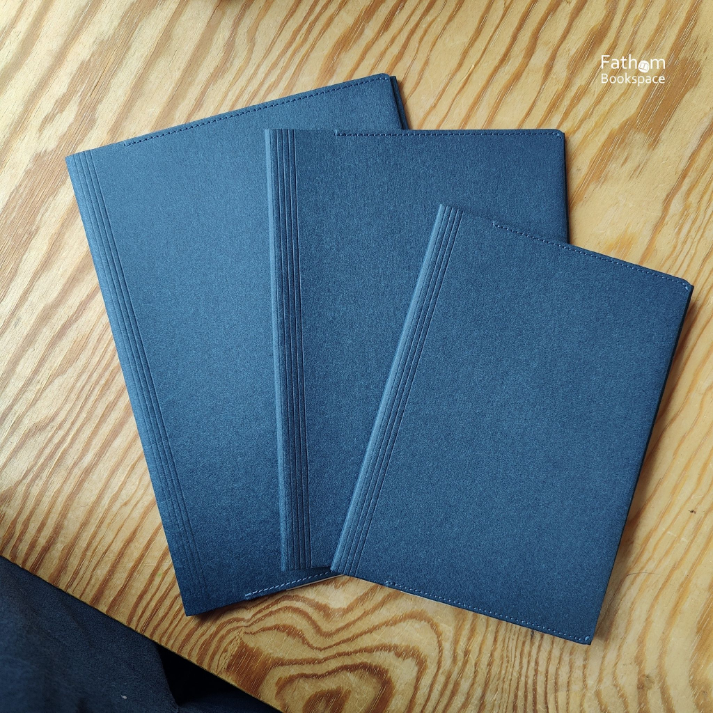 Fathom_ Book Cover : Pastel Green เขียวพาสเทล / Folio / ปกหนังสือกันน้ำ ผลิตจากกระดาษทำความสะอาดได้