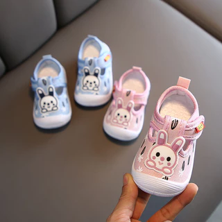 Babyonline(X283)2F7 (ส่งด่วน1วัน)รองเท้าผ้าใบเด็กหัดเดินมีเสียงลายกระต่ายน่ารัก พื้นนุ่ม มีกันลื่น สำหรับเด็ก9เดือน-2ปี