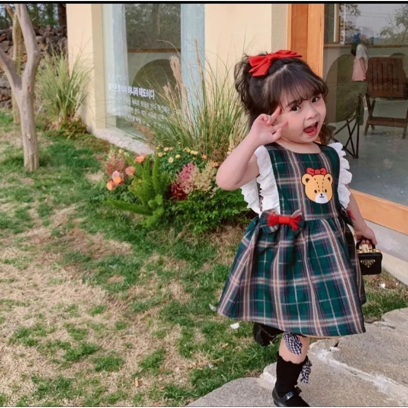 เดรสเด็กลายสก็อตสีเขียว ชุดน้องหมีสุดน่ารัก