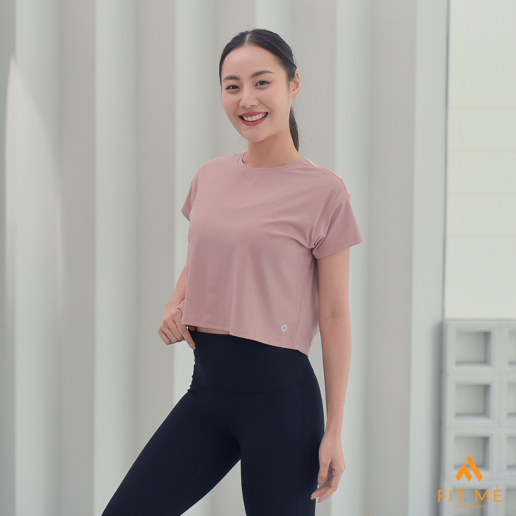 Crop Tee เสื้อครอปออกกำลังกายผู้หญิง เสื้อยืดกีฬาแขนสั้น เอวลอย ทรงตัวกว้าง เสื้อวิ่ง แห้งไว FitMeSportswear
