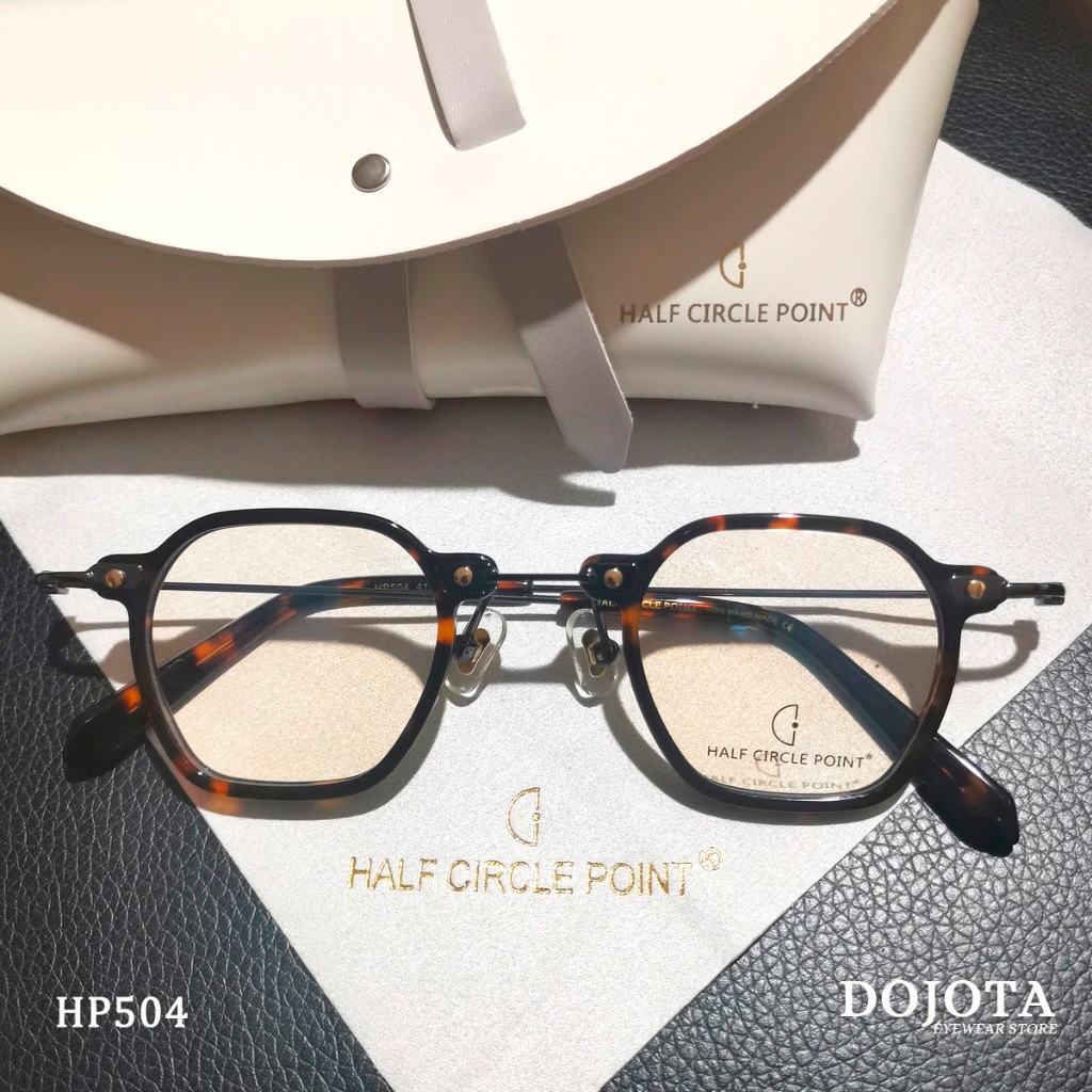 กรอบแว่นตาวินเทจ  ลายกระ HALF CIRCLE POINT รุ่น HP504 ทรงเล็กเหลี่ยม Polygon