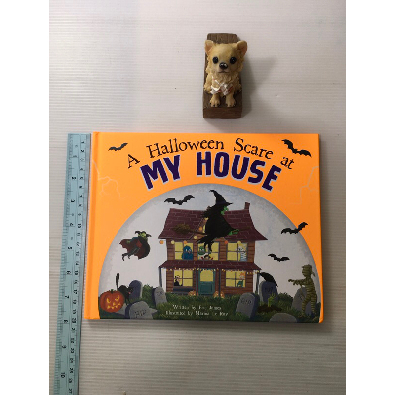 A Halloween My House by Eric James หนังสือภาษาอังกฤษมือมือสอง
