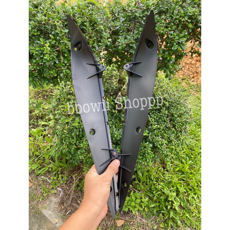 ‼️เเท้ศูนย์‼️ชิ้นดำยึดบังลม Wave125R/S (ราคาต่อ1คู่R,L) หัวเถิก หัวเเหลม เเท้ ชิ้นดำบังลมใน เเท้ฮอนด้า