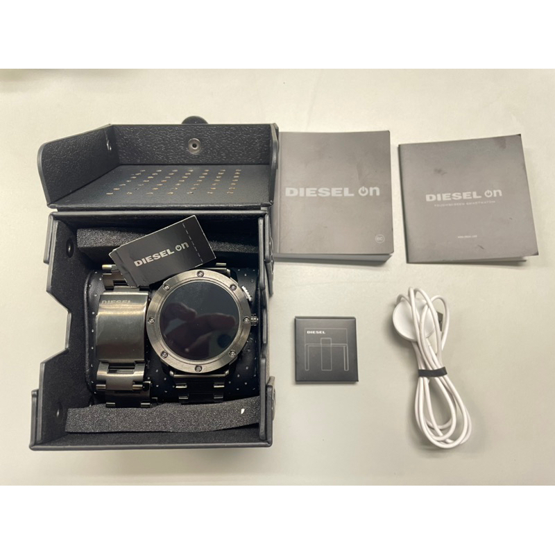 smart watch Diesel นาฬิกาสมาร์ทวอทช์ รุ่น Axial DZT2017 มือสอง