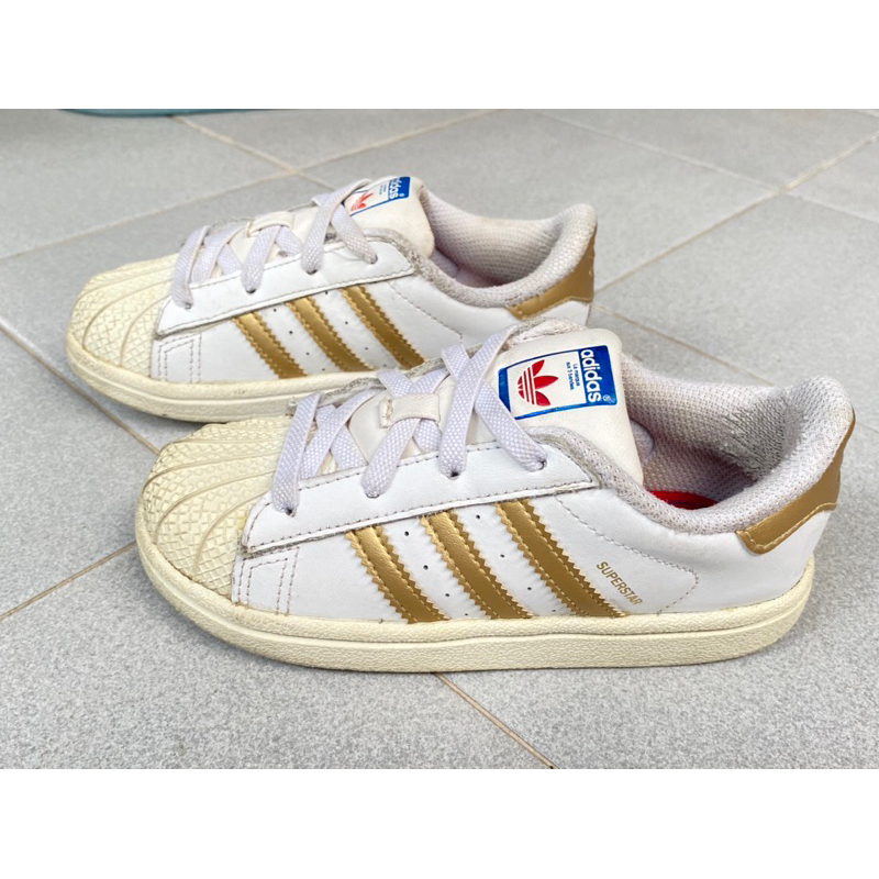 รองเท้าเด็ก adidas superstar size 18cm