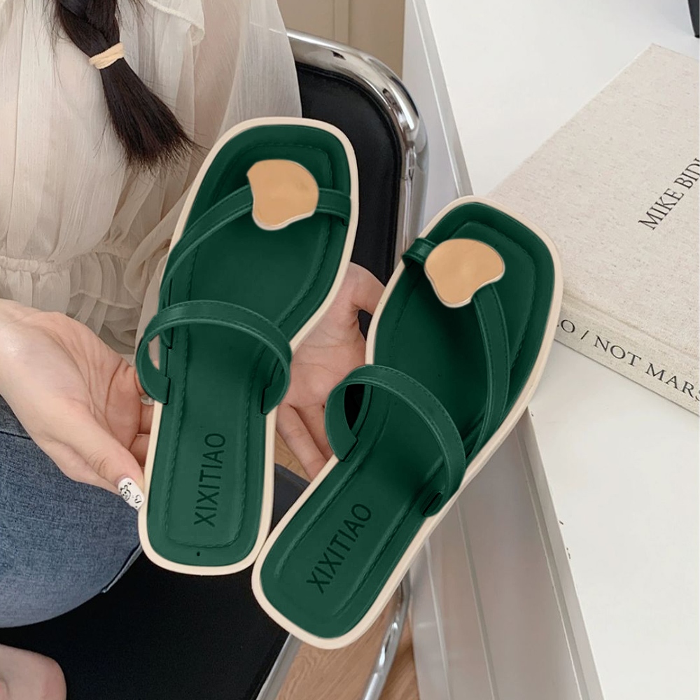 Jthel ใหม่มาแรง รองเท้าแตะหูหนีบแฟชั่น พื้นกันลื่น สีสันสดใส นิ่มใส่สบาย ดีไซน์สวยเก๋ เหมาะกับทุกการแต่งการ ชอบก็กดสั่งก