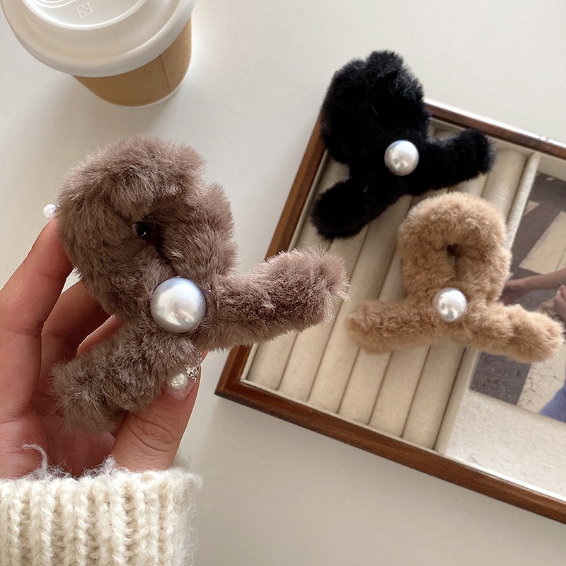 Rabbit twist กิ๊บหนีบผมสไตส์วินเทอร์ ขนนุ่ม ขนาด 9.5cm