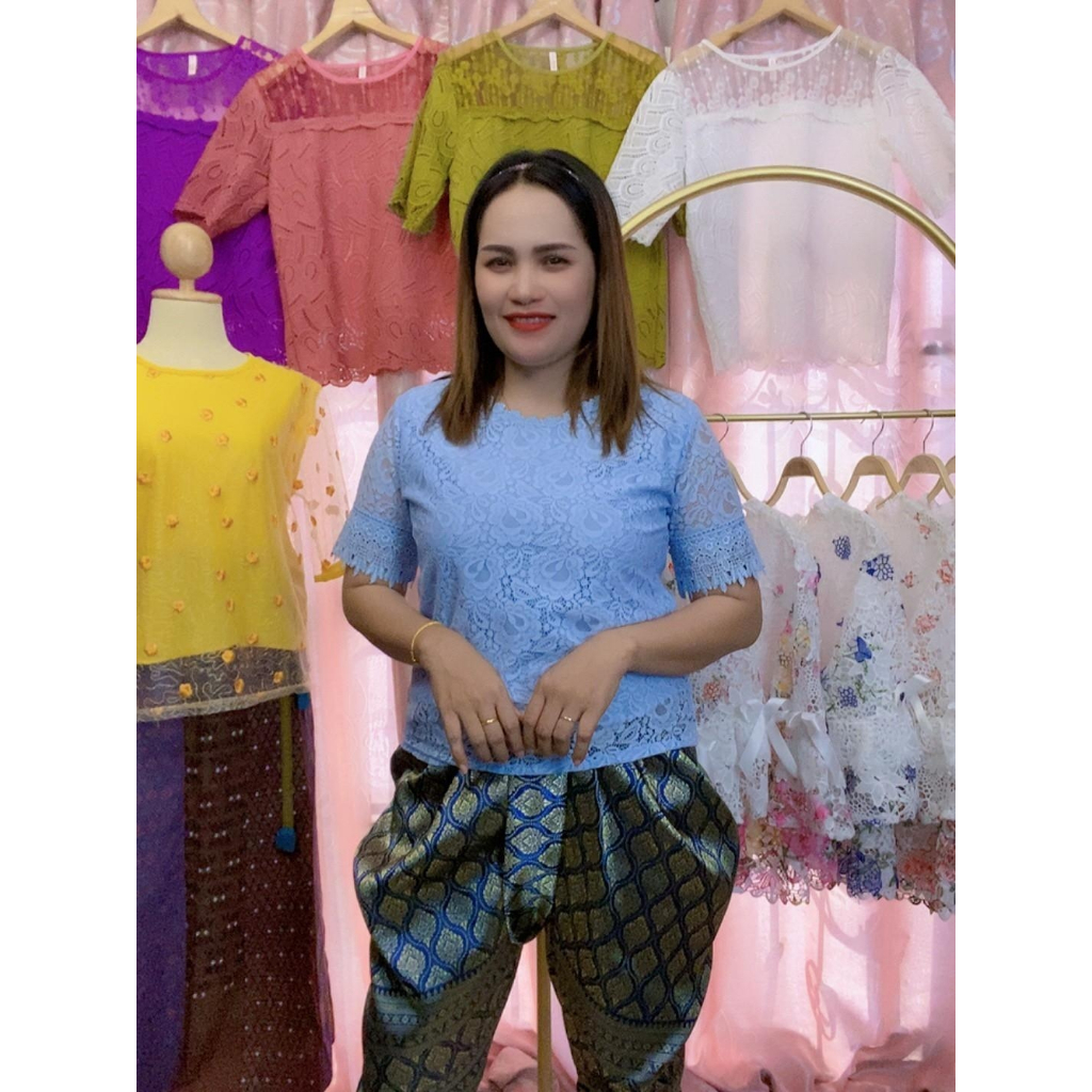 เสื้อลูกไม้ อก40/52นิ้ว มีซับในตัว คอกลม แขนสั้น เสื้อสาวอวบรุ่น40705-52705