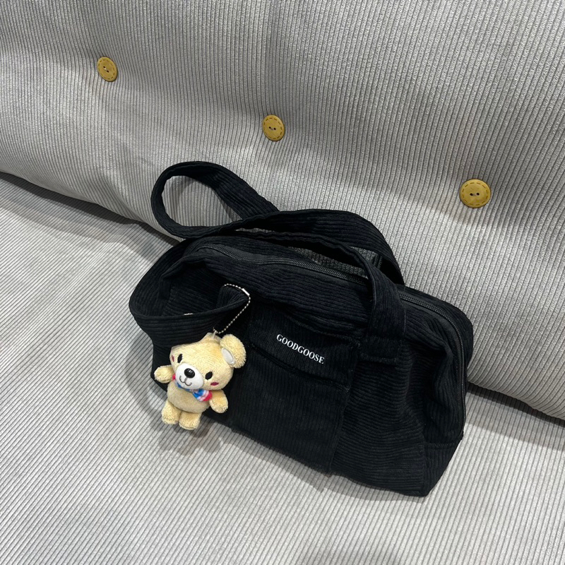 Bread bag กระเป๋าสะพายข้างลูกฟูก | goodgoose