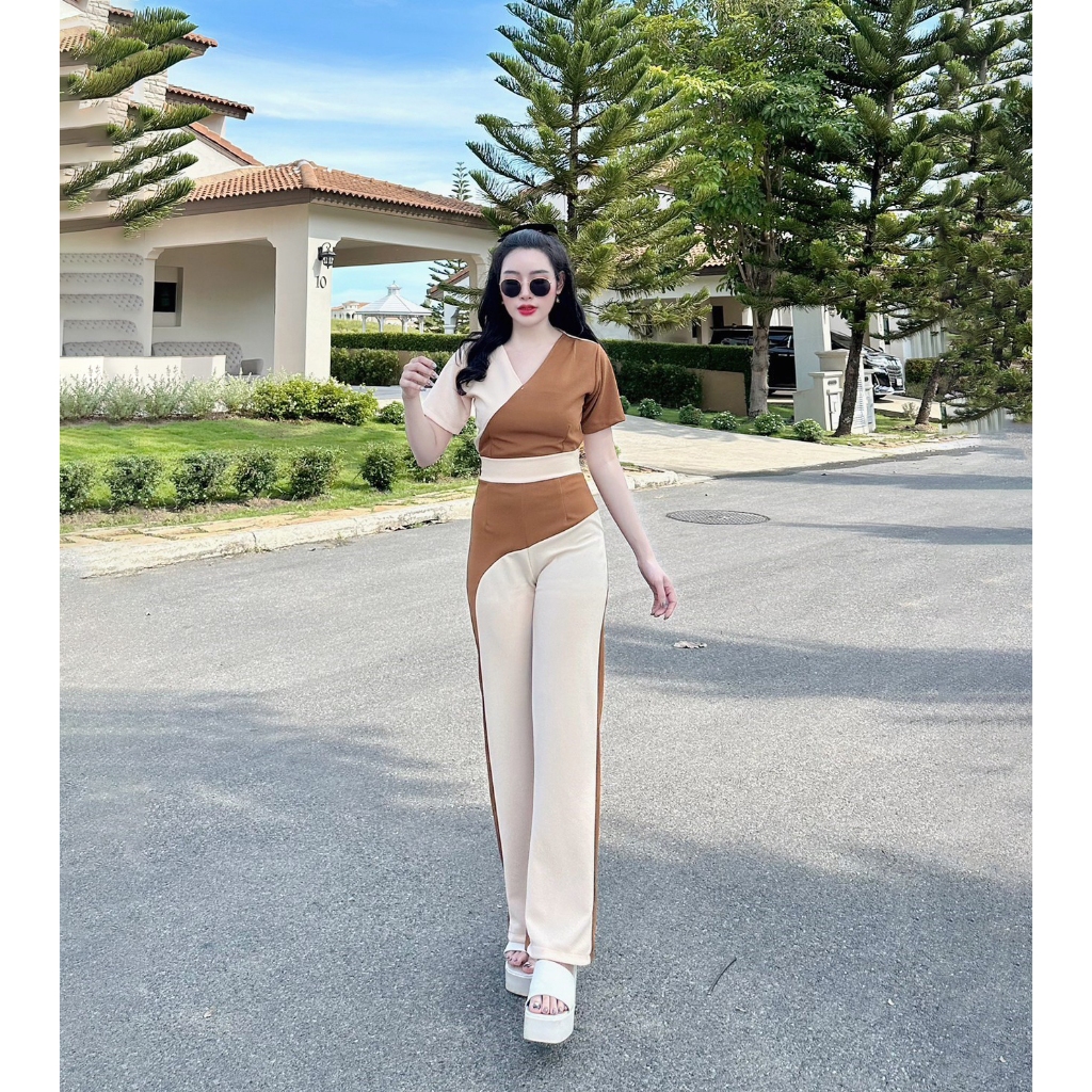 ชุดเซตทรูโทนผ้าวูลเวฟ เสื้อครอปคอวี+กางเกง (ชั้น2 C4) A950