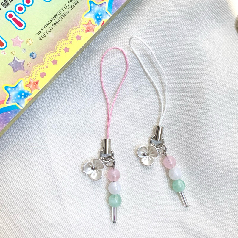 hanami dango keychain | พวงกุญแจ สายคล้องโทรศัพท์ดังโงะ