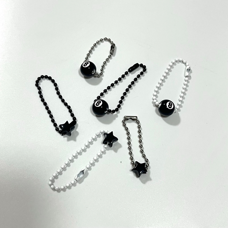 [ พร้อมส่ง ] พวงกุญแจดาว & 8 ball 🎱⭐️