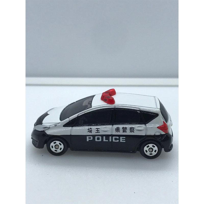 🟠🟢Tomica Nissan NOTE E12