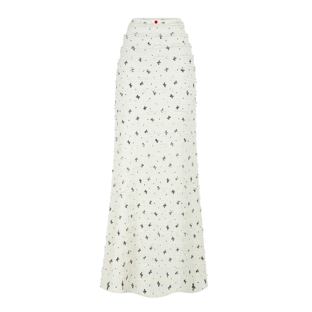BLACKDOG BKK - AW2302 - White lace everyday skirt - กระโปรงยาวผ้าลูกไม้ยืด