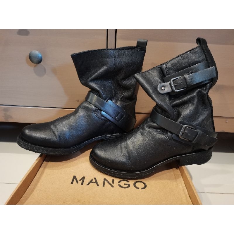 รองเท้าบูทหนังแท้มือสองMango