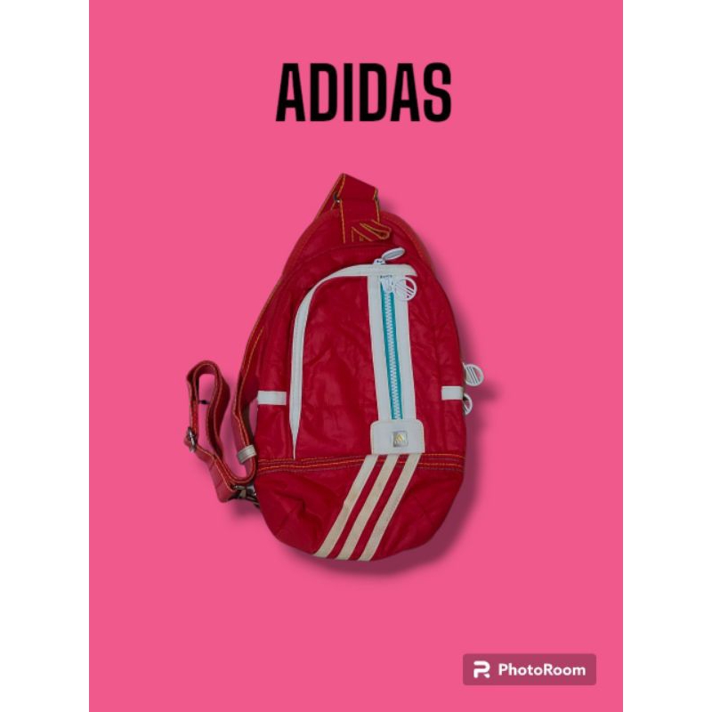 กระเป๋าคาดอก Adidas มือสอง สีชมพูเข้ม สภาพดี ⭐