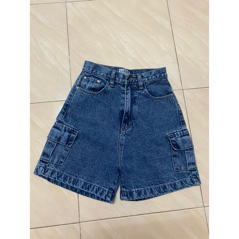 กางเกงยีนส์ SARUN ขาสั้นคาร์โก้ เอวสูง