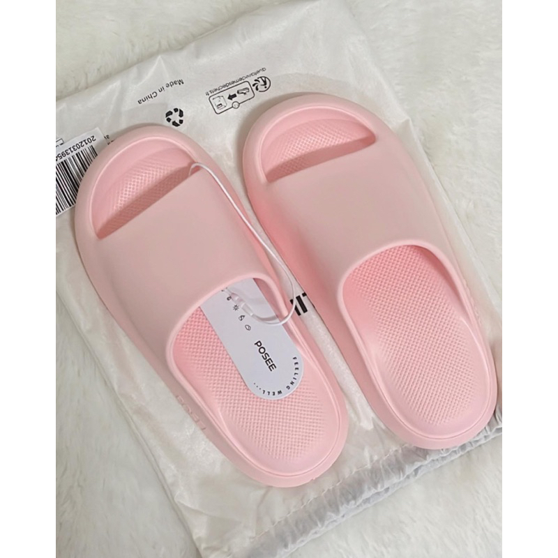 รองเท้าแตะ Posee ของแท้ มือสอง ใส่แค่ครั้งเดียว