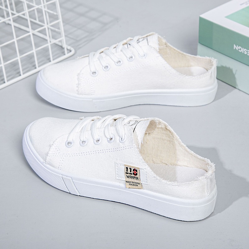 Yeeica    มาใหม่พร้อมส่ง  ดีไซน์เปิดส้นทำให้สะดวกต่อการใช้งาน สวมใส่สบาย มาพร้อมสีที่คุมโทนโดนใจมินิมอลสุดๆ ทรงสลิปออน