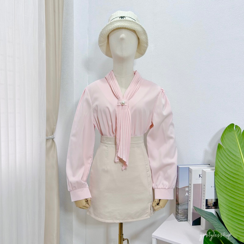 gp-0373 เสื้อทำงานสไตล์หวานๆ งานเสื้อเชิ้ตคอวีแขนยาวแต่งไทด์แบบอัดพลีท