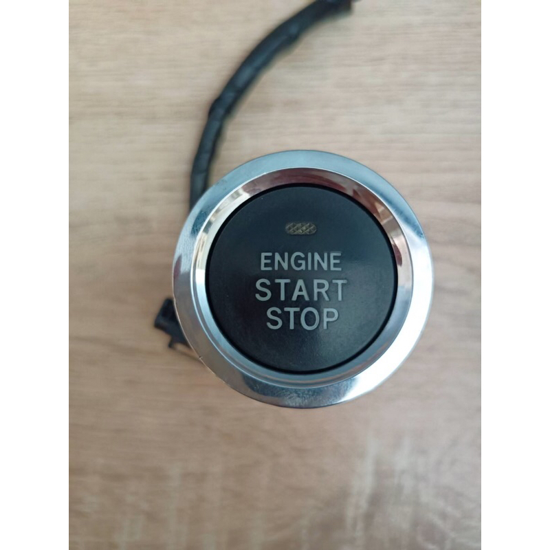 ชุดปุ่ม Start ( Engine Start Stop) ปุ่มกดสตาร์ท รถยนต์ ปุ่มสตาร์ทเครื่องยนต์  Stop Start Engine แท้ถ