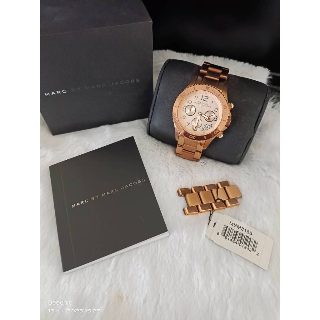 นาฬิกาผู้หญิง Marc Jacobs Women's Watch  MBM3156 มือสอง 💥แถมฟรี💥เสื้อฮาวาย🎉โปรส่งท้ายปีเก่าต้นรับปีใหม่🎉